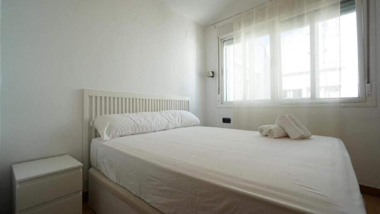 Duplex Puerta Carmona - Kainga Homes Севилья Экстерьер фото